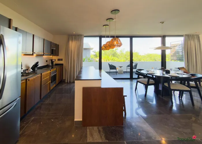 Apartment Near The Exclusive Ph With Private Pool Coast View Humana *