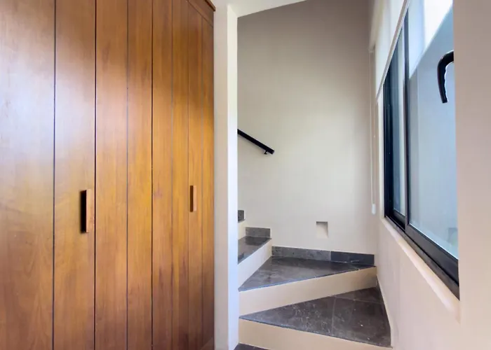 Near The Exclusive Ph With Private Pool Coast View Humana