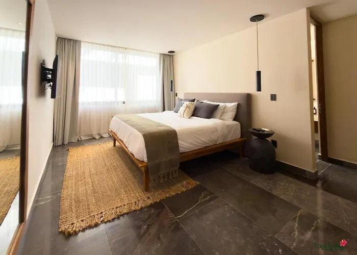 Near The Exclusive Ph With Private Pool Coast View Humana Apartment *