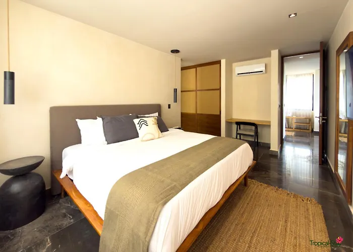 Near The Exclusive Ph With Private Pool Coast View Humana Apartment *